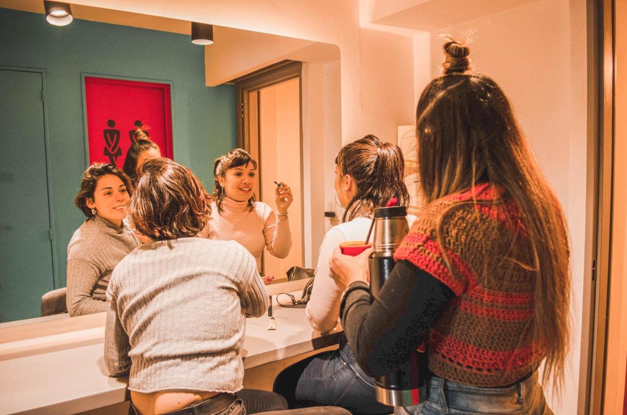 Hostel Hormiga Negra Сан Карлос де Барилоче Екстериор снимка